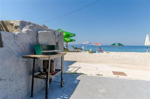Apartman Zrinka Jesenice  Buitenkant foto